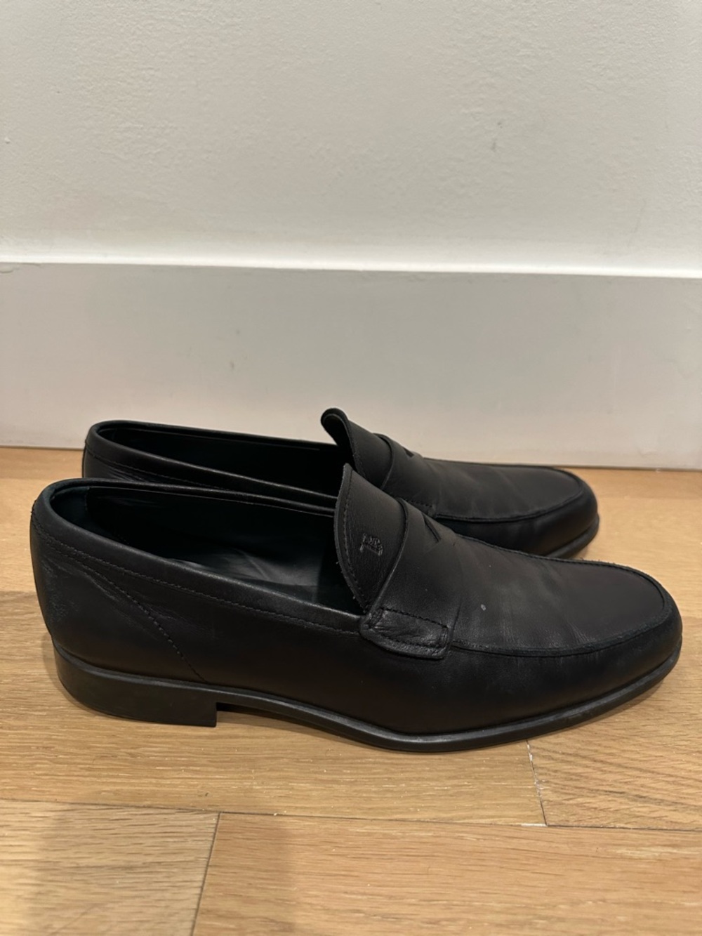 TOD’S Men’s Penny Loafers Black Leather Size 7.5 Made In Italy Driving Shoes
